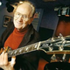 Illustration for article titled Les Paul, Inventor Of The Solid-Body Electric Guitar, Dies At 94